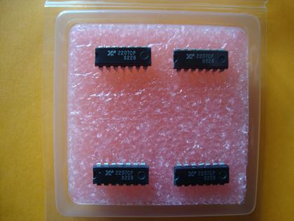 various-*** 4 XR2206 + 4 2207 Exar org NOS